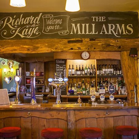 Hotel The Mill Arms Romsey Exterior foto