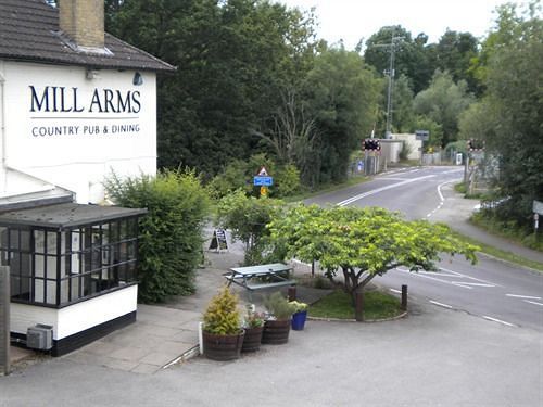 Hotel The Mill Arms Romsey Exterior foto